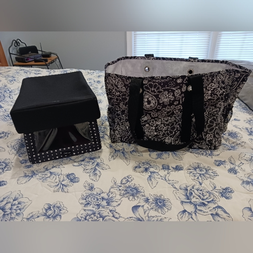 2 Thirty One items